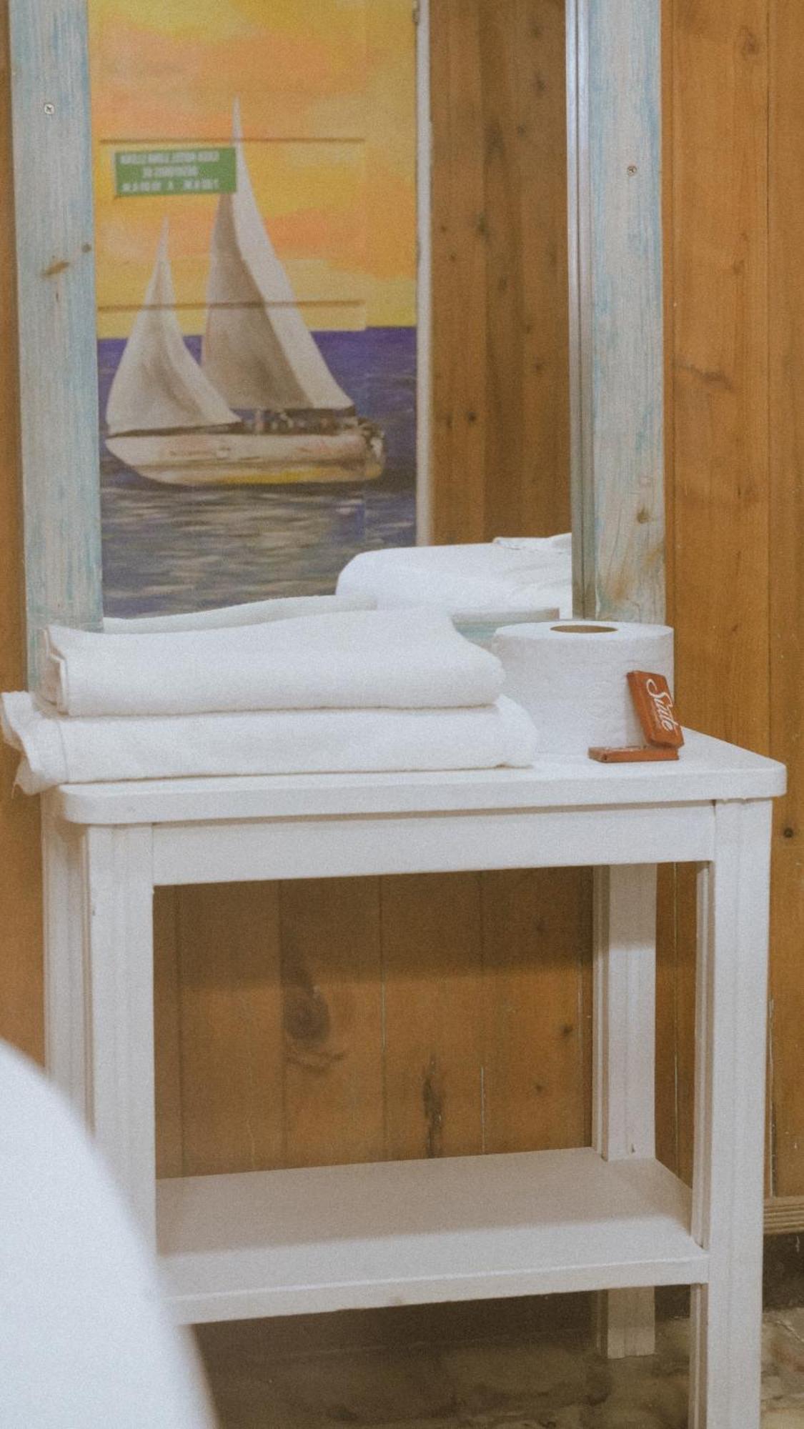 Hostal Luna Llena Getsemani Cartagena Eksteriør billede