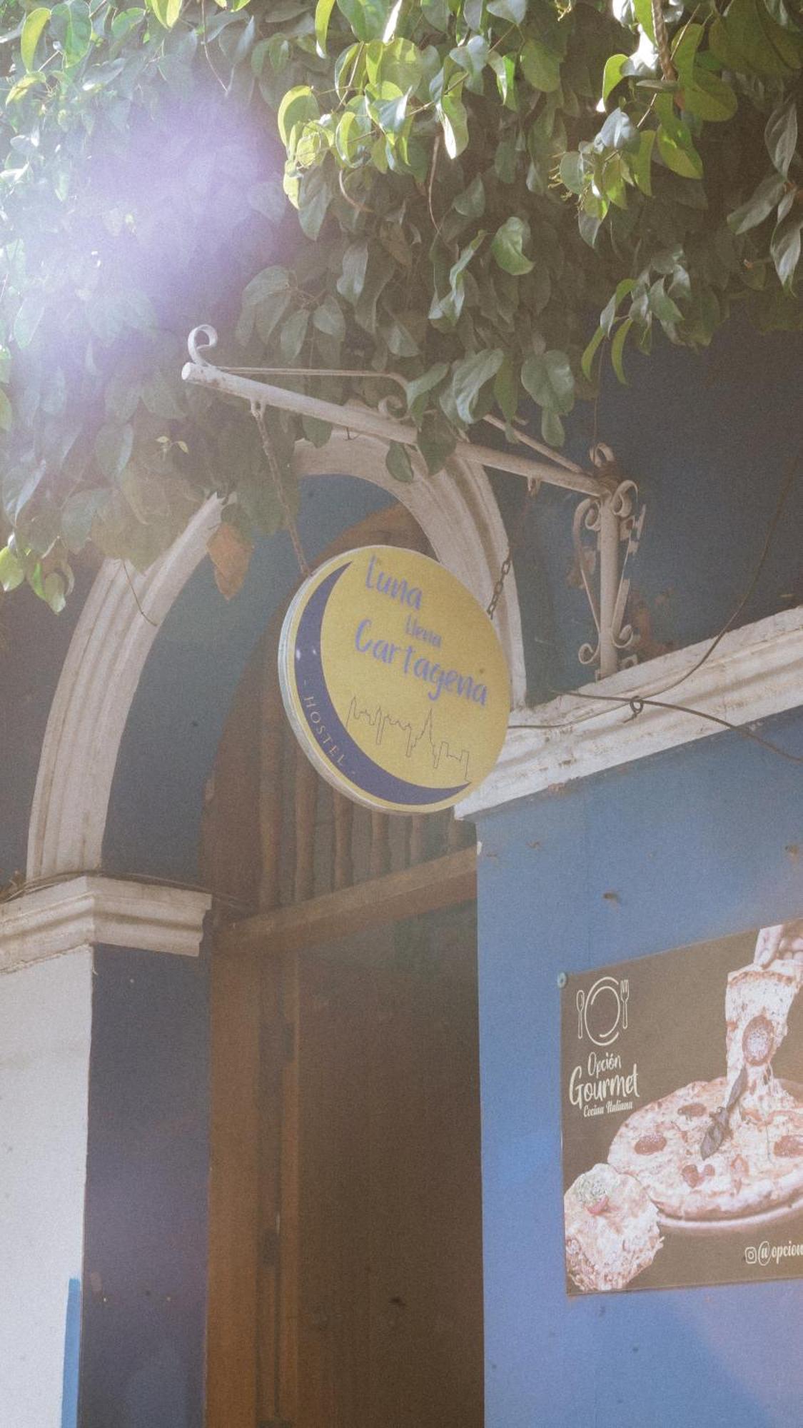 Hostal Luna Llena Getsemani Cartagena Eksteriør billede