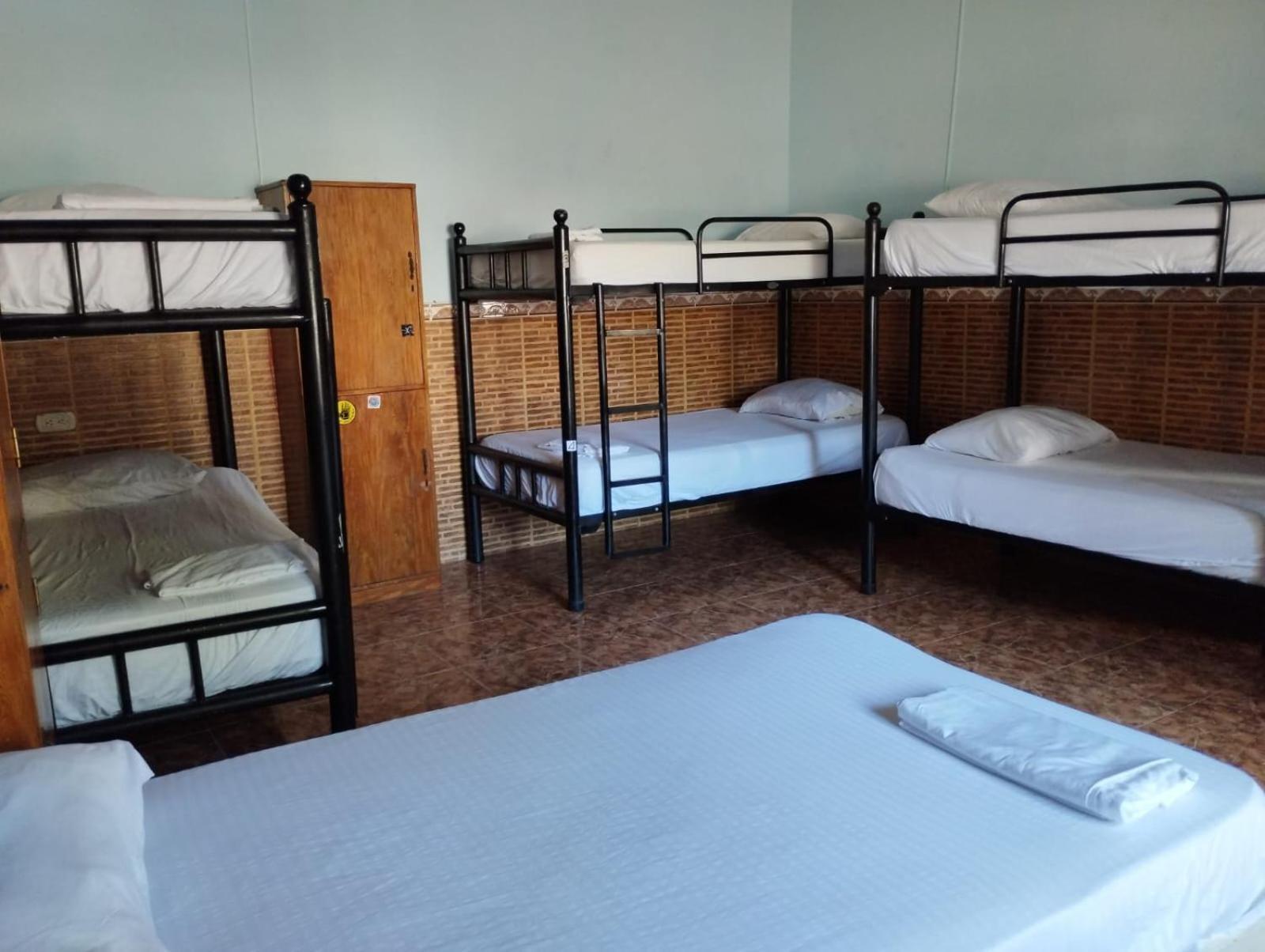 Hostal Luna Llena Getsemani Cartagena Eksteriør billede